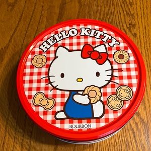 - Hello kitty tin box